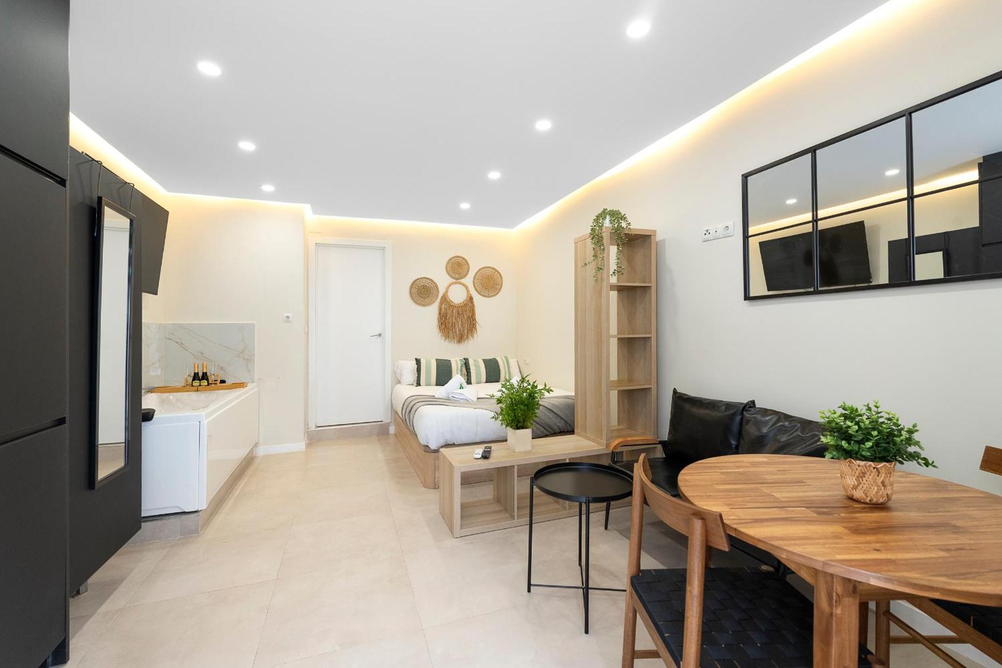 Exclusive Apartment Jacuzzi Malaga Exterior photo
